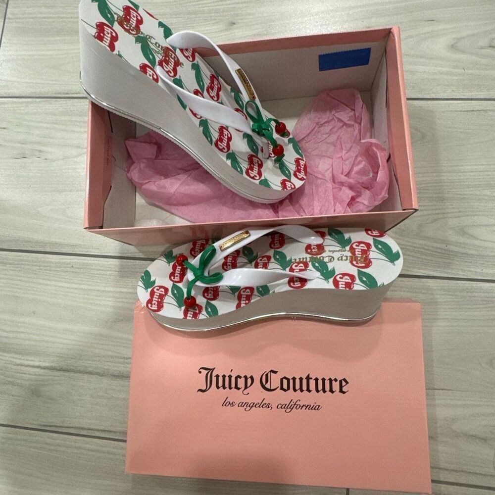 NIB Juicy Couture cherry platform flip flops sandals size 7 Looks like vintage - Picture 2 of 7